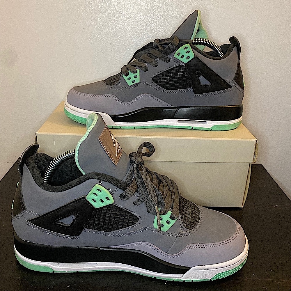 Air Jordan Green Glow 4's
